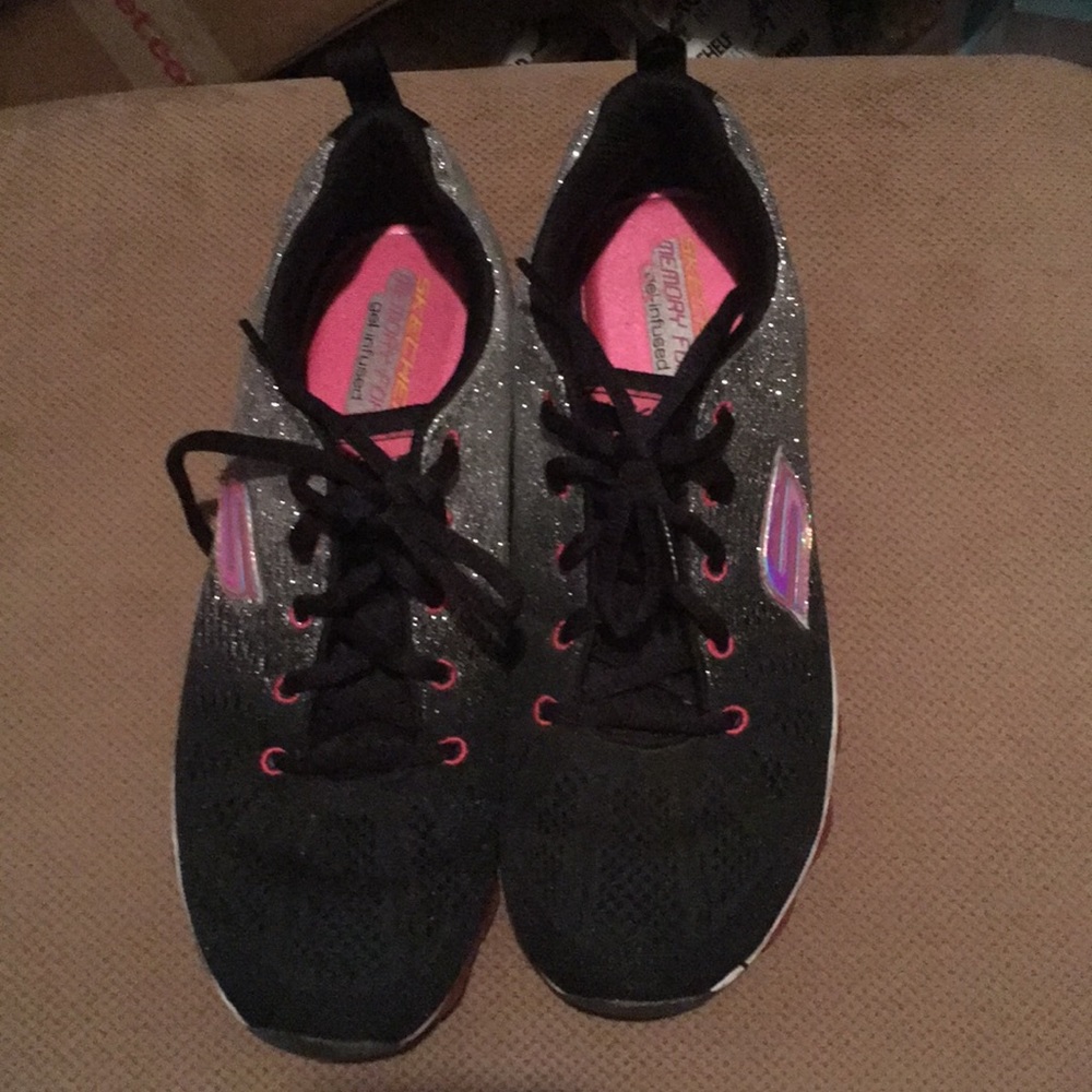 Sketcher memory foam gel infused sneaker